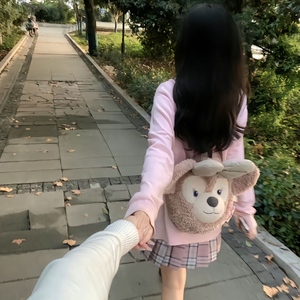 日韩公交车性XXXXHD
